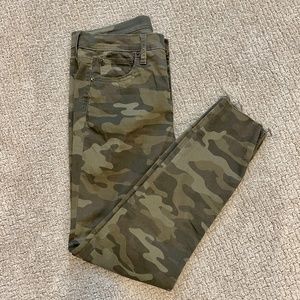 Gap Skinny Jeans, EUC, Green Camo, Size 30 Lots of Stretch